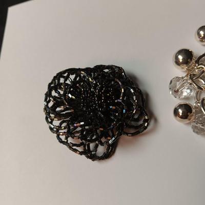 BEADED FLOWER BROOCH & CHICO'S BEADED BRACELET
