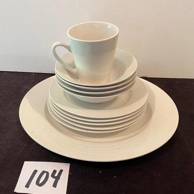 Thomson Pottery Dishes