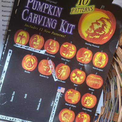 HALLOWEEN DECORATIONS