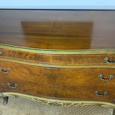 SIX Piece Bedroom Set Vanity Dresser Chest of Drawers Bed & Nightstand