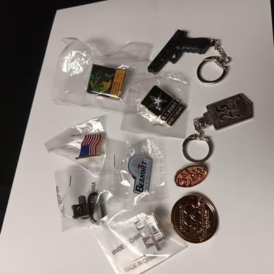 FIREARMS ADVERTISING & OTHER PINS AND KEYCHAINS