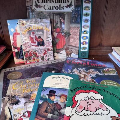 Children’s Holiday Books Lot