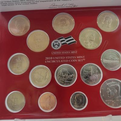 2010 Denver and Philidelphia U. S. Mint Uncirculated Coin Set (#317)