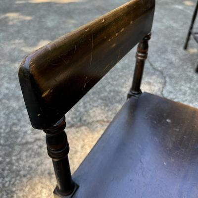 Imperial Mahogany Child Desk and Chair (G-TF)