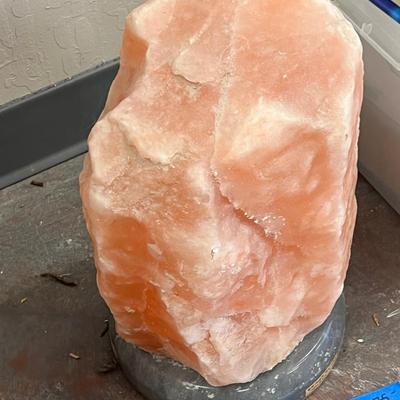 Hunk of Himalayan Rock salt lamp