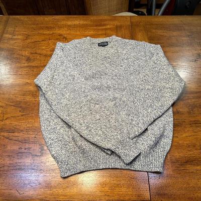 L.L. BEAN AND LANDS END MENS SWEATER