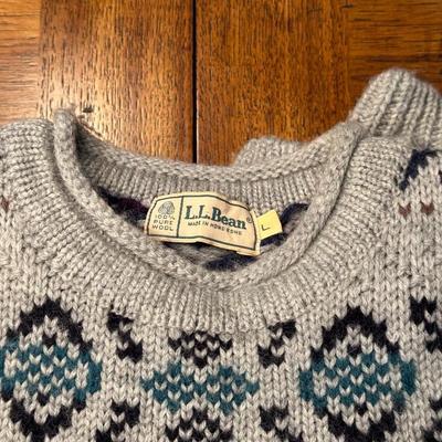 L.L. BEAN AND LANDS END MENS SWEATER