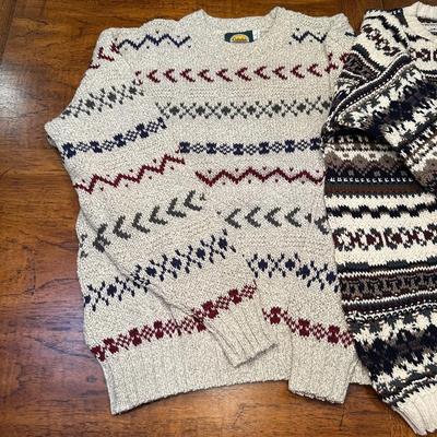 CABELAS AND EDDIE BAUER MENS SWEATER