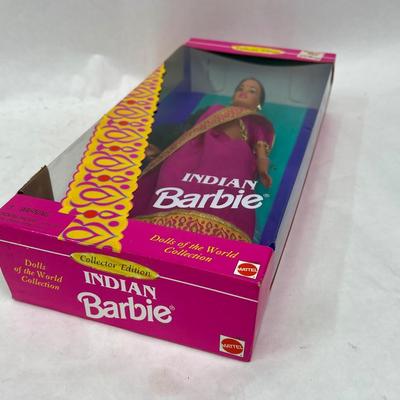 Indian Barbie Doll from Dolls of the World Collection, Special Edition Mattel 1995 Vintage