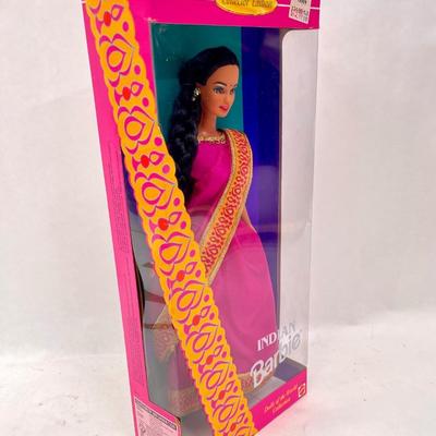 Indian Barbie Doll from Dolls of the World Collection, Special Edition Mattel 1995 Vintage