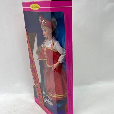 Barbie Dolls of the World Collection Russian BarbieSpecial Edition 1996