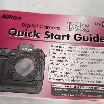 Nikon Quick Charger MH-21 & Focusing Screen