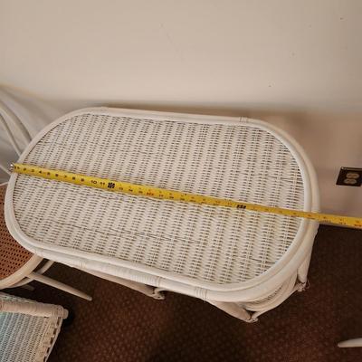 Room Full of Wicker Furniture 14 pieces