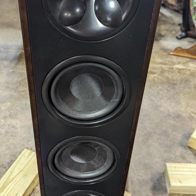 klipsch icon WF-35 Speakers Set Of 2