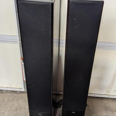klipsch icon WF-35 Speakers Set Of 2