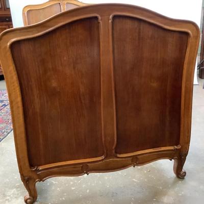 1156 Pair of Antique French Style Twin Beds
