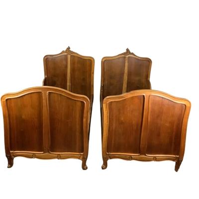 1156 Pair of Antique French Style Twin Beds