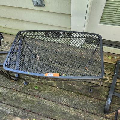 3 Pieces Wire Meshed Patio Deck Furniture 2 Chairs & Table