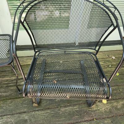 3 Pieces Wire Meshed Patio Deck Furniture 2 Chairs & Table