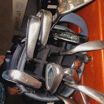 GOLF CLUBS & PING BAG