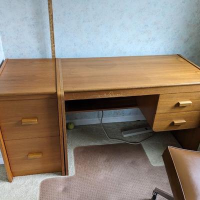 Great Teak Desk