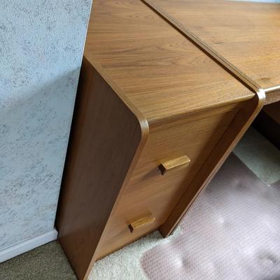 Great Teak Desk