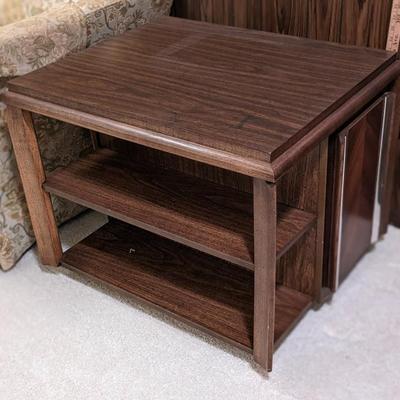 Vintage Very Functional End Table