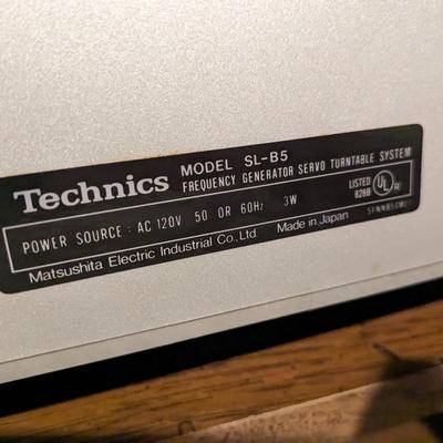 Vintage Technics SL-B5 Turntable