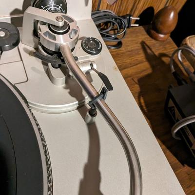 Vintage Technics SL-B5 Turntable