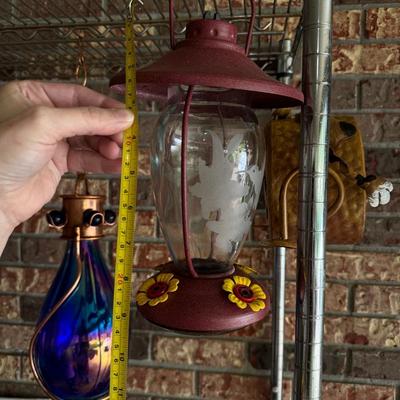 Bird feeder