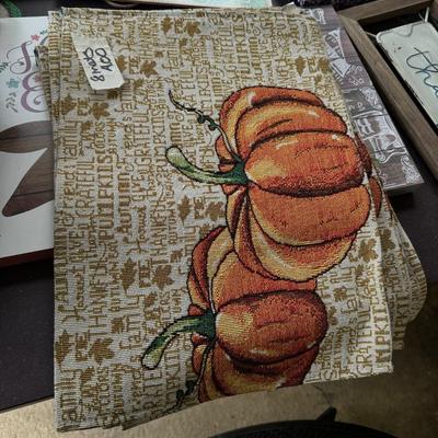 Lot of 30 Placemats for all occasions