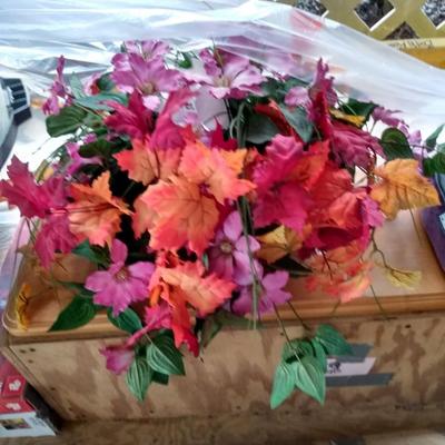 Flower arrangement