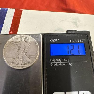 1937 P WALKING LIBERTY 12.1 VF SILVER HALF