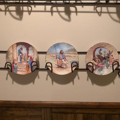 Jesus Christ Collectible Plates with Christian Books & Art (BDF-HS)