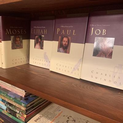 Jesus Christ Collectible Plates with Christian Books & Art (BDF-HS)