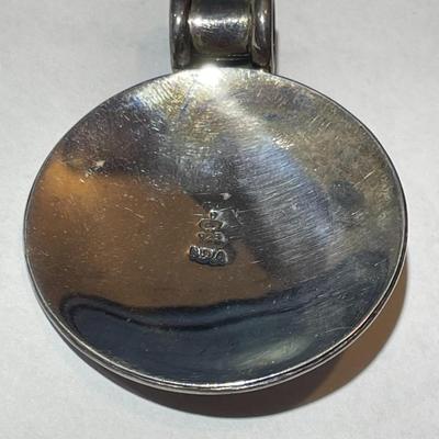 Heavy Sterling Silver New Never Used Fashion Disk Pendant Made in India Preowned from an Estate. (Jewelry Piece #21).