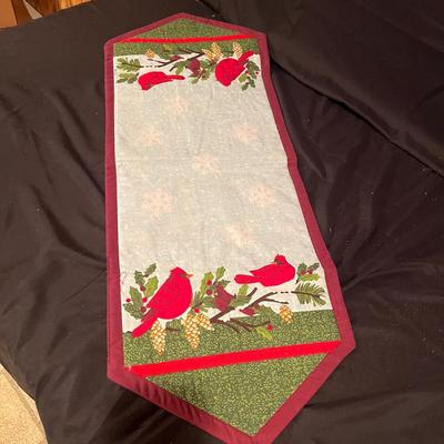 Christmas Linens & More (BDF-MG)