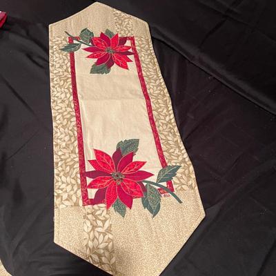 Christmas Linens & More (BDF-MG)