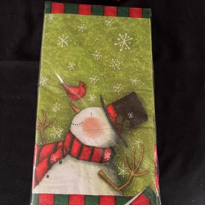 Christmas Linens & More (BDF-MG)