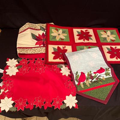 Christmas Linens & More (BDF-MG)