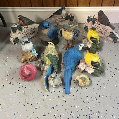 Feathered Friends Garden Decor (G-RG)