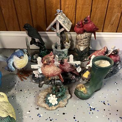 Feathered Friends Garden Decor (G-RG)
