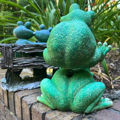 Hosley Potteries & Other Pond Friends Yard Art (G-RG)