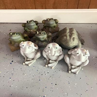 Hosley Potteries & Other Pond Friends Yard Art (G-RG)