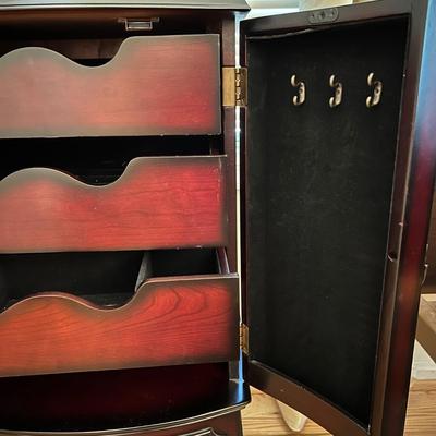 Standing Jewelry Armoire