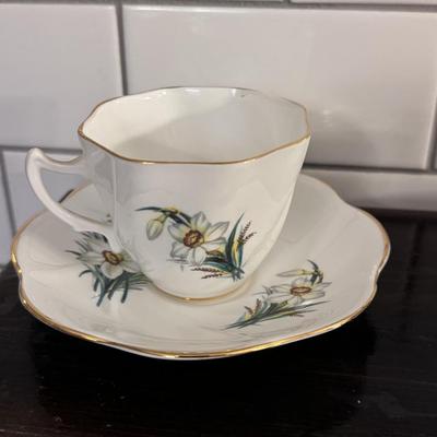 Bone China Cups and Saucer Sets (shelf not included)