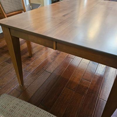 Canadel Dining Table & Two Leaves (DR-JS)