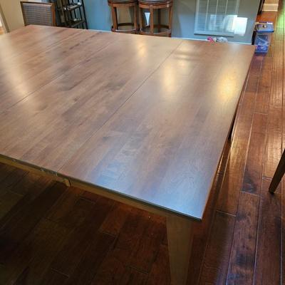 Canadel Dining Table & Two Leaves (DR-JS)