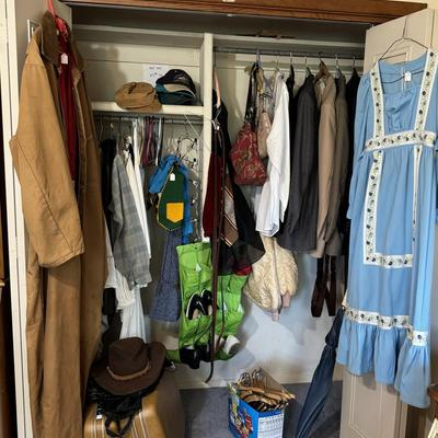 Men’s & Womens Clothing