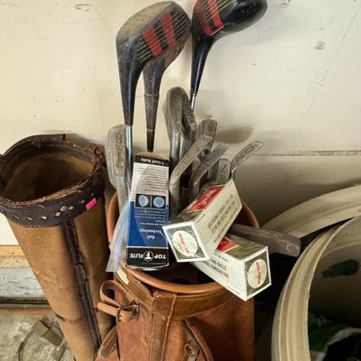 Vintage golfing and outside items